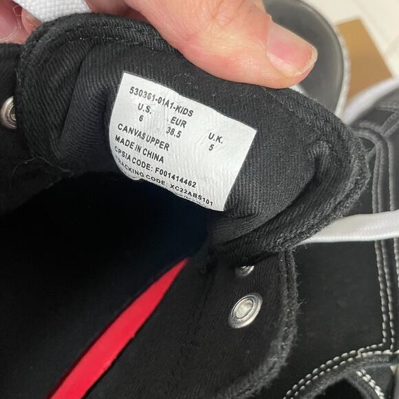 Levis Unisex Youth Size 6 Black Lace Up Sneakers Casual Skate School - Picture 6 of 7